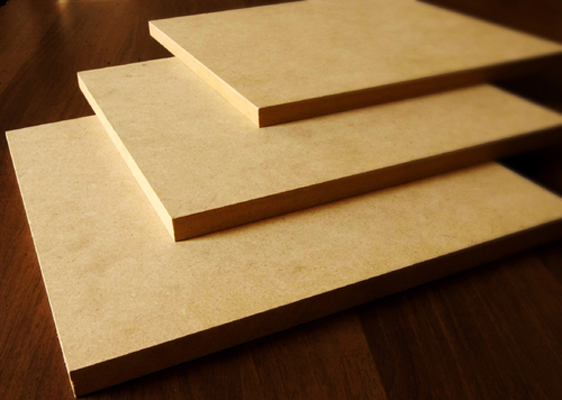 板材市場供需關系依舊矛盾 價格持續拉漲可能性不大 板材市場供需關系依舊矛盾 價格持續拉漲可能性不大