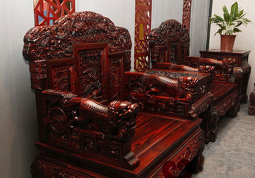 風雷益紅木為你揭秘:為何紅木家具這么貴? 風雷益紅木為你揭秘:為何紅木家具這么貴?
