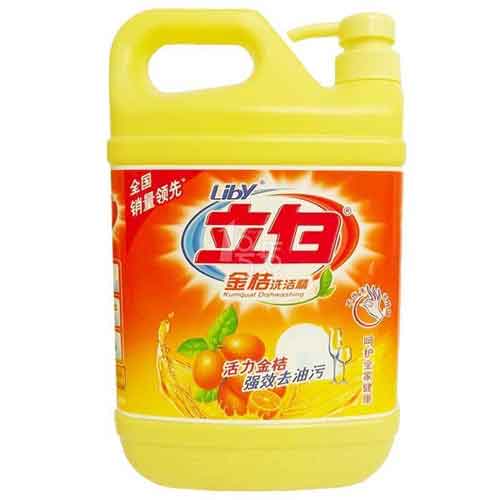 生活小知識(shí):衣服上的各種污漬清洗大法 生活小知識(shí):衣服上的各種污漬清洗大法