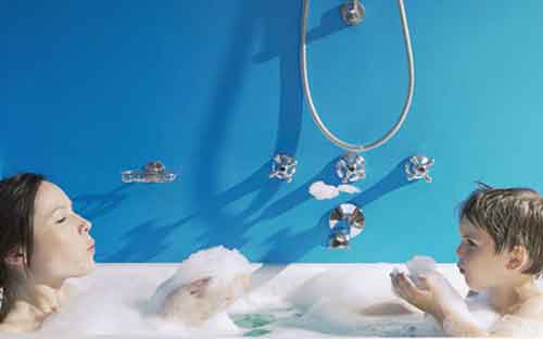 美的 E+藍(lán)鉆內(nèi)膽空氣能熱水器帶給你安全舒適生活 美的 E+藍(lán)鉆內(nèi)膽空氣能熱水器帶給你安全舒適生活