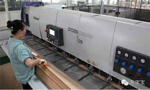 央視財經采訪家裝建材行業龍頭企業兔寶寶 央視財經采訪家裝建材行業龍頭企業兔寶寶