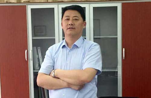 晨光涂料總經(jīng)理薛亞波 晨光涂料總經(jīng)理薛亞波