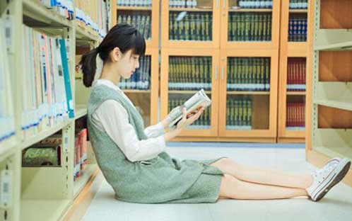 彈性地板為你營造良好閱讀環境 彈性地板為你營造良好閱讀環境