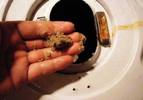 如何判斷電熱水器需要清潔?具體清潔步驟是? 如何判斷電熱水器需要清潔?具體清潔步驟是?