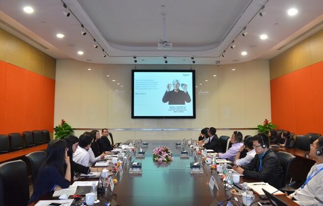 戴森高層到訪蘇寧密謀雙十一 雙方劍指小家電高端市場 戴森高層到訪蘇寧密謀雙十一 雙方劍指小家電高端市場