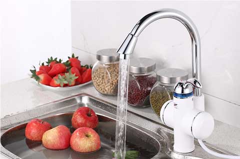 電熱水龍頭跟傳統(tǒng)水龍頭有何區(qū)別?能代替熱水器嗎? 電熱水龍頭跟傳統(tǒng)水龍頭有何區(qū)別?能代替熱水器嗎?