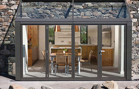 門窗品牌肩負行業重任 用匠心為用戶打造幸福家居 門窗品牌肩負行業重任 用匠心為用戶打造幸福家居