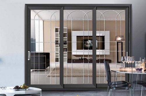 中小門窗企業立足產品本身 售后安裝不能馬虎 中小門窗企業立足產品本身 售后安裝不能馬虎