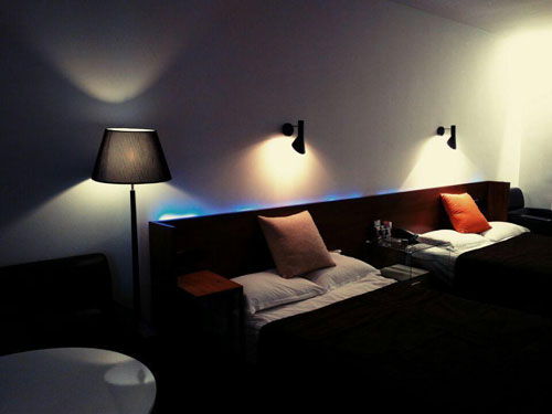 淺談中國著名燈飾企業做電商的三種模式 淺談中國著名燈飾企業做電商的三種模式