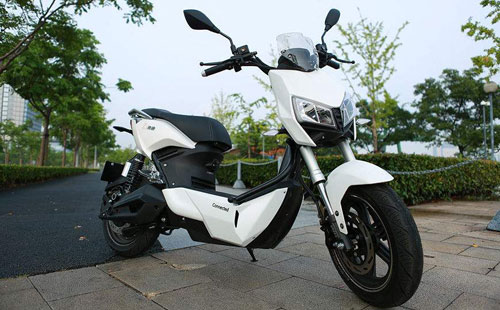 為什么電動車比傳統燃油助力的摩托車更受歡迎? 為什么電動車比傳統燃油助力的摩托車更受歡迎?