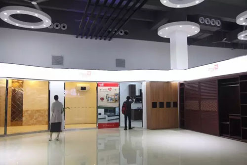 第11代超人內旋火燃氣灶神秘亮相,引20年老用戶爭搶 第11代超人內旋火燃氣灶神秘亮相,引20年老用戶爭搶