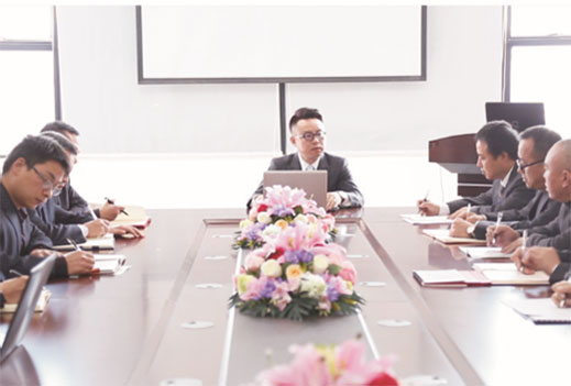 超人廚衛羅董：不是行情不好，是以前過得太滋潤