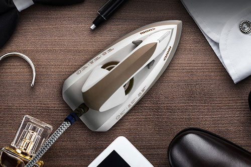 讓爸媽的衣服煥然一新 這個端午你送卓力掛燙機吧 讓爸媽的衣服煥然一新 這個端午你送卓力掛燙機吧