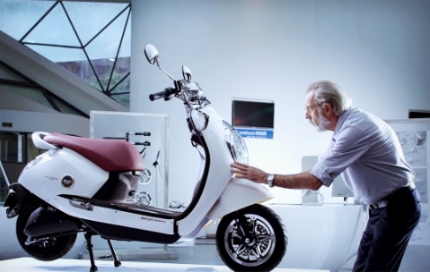 萬(wàn)達(dá)牽手雅迪,業(yè)界大佬強(qiáng)強(qiáng)聯(lián)手! 萬(wàn)達(dá)牽手雅迪,業(yè)界大佬強(qiáng)強(qiáng)聯(lián)手!