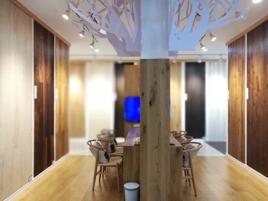 看看飛美地板如何布局“地板界全品牌服務商” 看看飛美地板如何布局“地板界全品牌服務商”