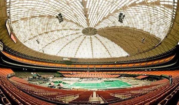 漫談人工草坪的發(fā)展歷史 漫談人工草坪的發(fā)展歷史