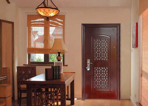 追求高品質(zhì),當(dāng)然選擇中國(guó)十大防盜門(mén)品牌! 追求高品質(zhì),當(dāng)然選擇中國(guó)十大防盜門(mén)品牌!