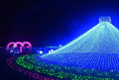 LED企業以品質為精髓 以服務為靈魂 LED企業以品質為精髓 以服務為靈魂