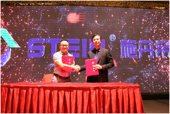 勝券在握 施丹吊頂抓機遇贏未來 勝券在握 施丹吊頂抓機遇贏未來