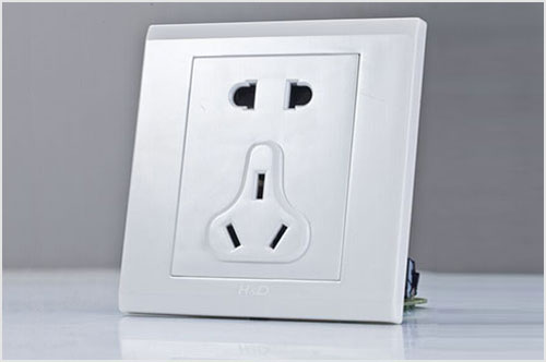 關于學校插座該怎么選擇呢?漢的電氣告訴你!