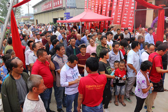 重溫:新多高端別墅門河南新蔡旗艦店盛大開業 重溫:新多高端別墅門河南新蔡旗艦店盛大開業