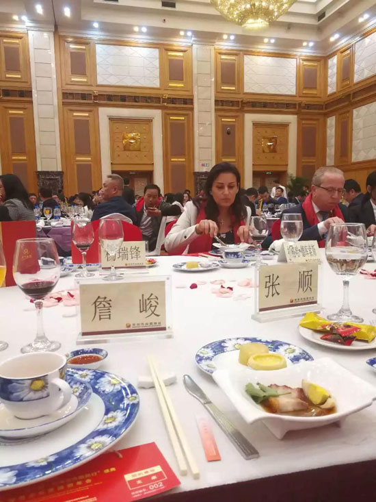 深圳歐博空調獲頒“2017行業領軍企業”稱號 深圳歐博空調獲頒“2017行業領軍企業”稱號