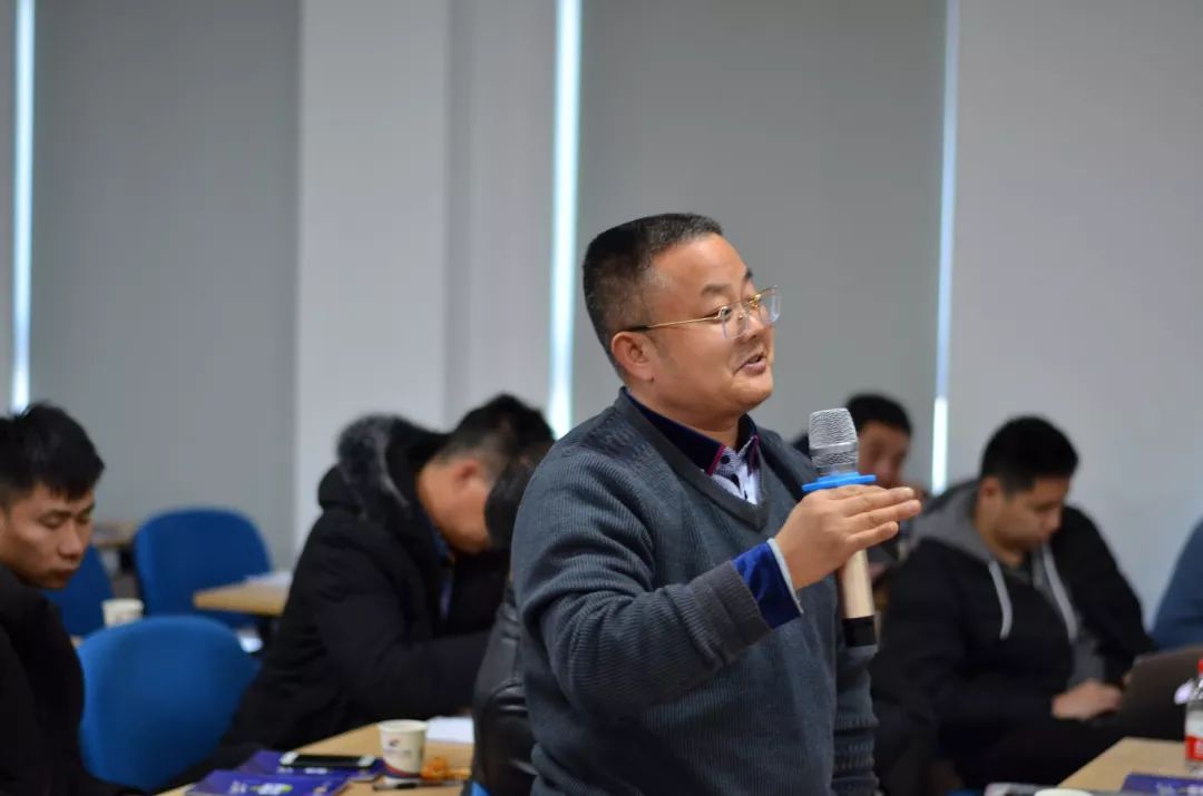 品牌大事|共創未來 2018巨峰板材優秀經銷商戰略研討會 品牌大事|共創未來 2018巨峰板材優秀經銷商戰略研討會