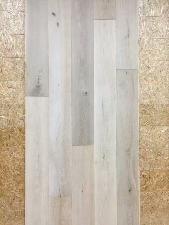 品牌產品|歐曼地板到底是虛胖，還是雄壯？