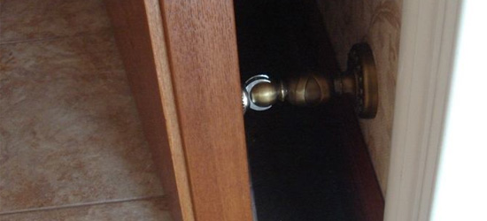 門業裝修| 鎖具和門吸什么材質好?開槽合頁和子母合頁哪個好? 門業裝修| 鎖具和門吸什么材質好?開槽合頁和子母合頁哪個好?