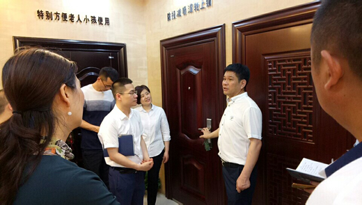 品牌日記|王力集團董事長王躍斌率領公司高管考察市場 品牌日記|王力集團董事長王躍斌率領公司高管考察市場