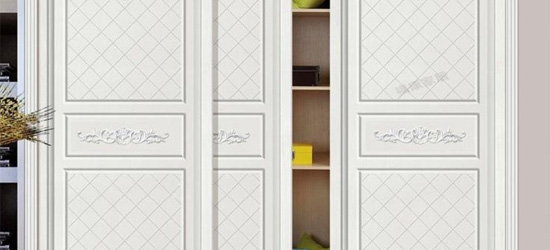 衣柜產(chǎn)品|衣柜推拉門究竟有哪些材質(zhì)，什么材質(zhì)好些呢?