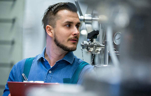 世界杯精彩不斷球迷天臺見？選壁掛爐戴納斯帝讓你心安