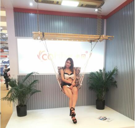 品牌大事|上海國際廚衛展，卡貝智能晾衣架秋千引得人群駐足而觀