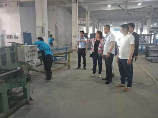 品牌日記|碧桂園集團(tuán)副總楊麗興女士蒞臨九重門業(yè)考察指導(dǎo) 品牌日記|碧桂園集團(tuán)副總楊麗興女士蒞臨九重門業(yè)考察指導(dǎo)