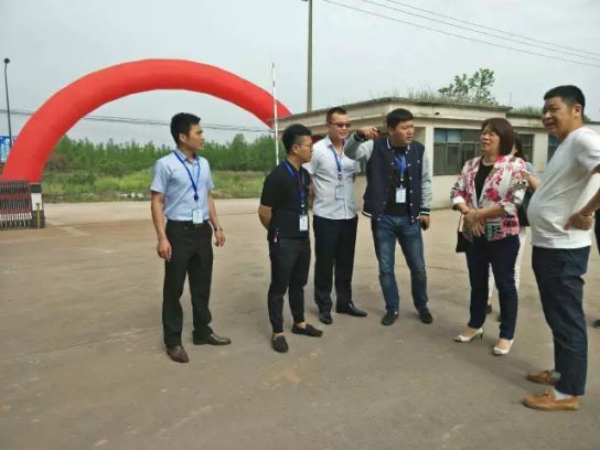 品牌日記|碧桂園集團(tuán)副總楊麗興女士蒞臨九重門業(yè)考察指導(dǎo) 品牌日記|碧桂園集團(tuán)副總楊麗興女士蒞臨九重門業(yè)考察指導(dǎo)