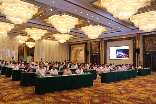 “8·18”與你狂歡 山西陽(yáng)城首屆陶瓷博覽會(huì)來(lái)襲 “8·18”與你狂歡 山西陽(yáng)城首屆陶瓷博覽會(huì)來(lái)襲