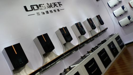 品牌大事|泉天下熱水器攜新品雙速熱熱水器驚喜亮相展會 品牌大事|泉天下熱水器攜新品雙速熱熱水器驚喜亮相展會