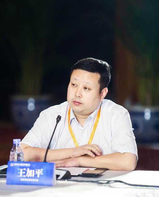 品牌榮譽|CasaItaliana榮膺“2018十大進口瓷磚品牌”