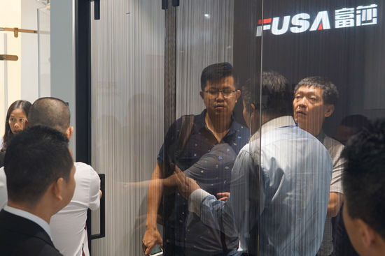 品牌大事|2018上海廚衛展富莎淋浴房新品驚艷亮相，吸睛無數