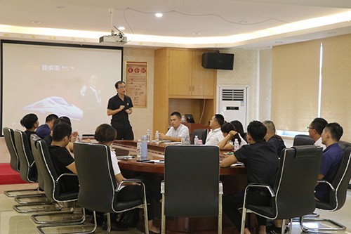 品牌大事|夯實基礎(chǔ)全面進修 簡納斯門窗營銷培訓(xùn)會 品牌大事|夯實基礎(chǔ)全面進修 簡納斯門窗營銷培訓(xùn)會