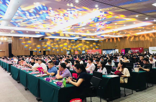 帕萊德鋁合金門窗帶你回顧一場品牌盛宴——走遍建博會 帕萊德鋁合金門窗帶你回顧一場品牌盛宴——走遍建博會