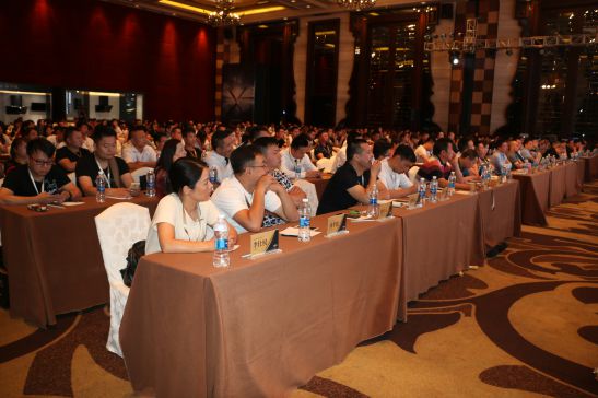 品牌發(fā)展路上的靚麗風(fēng)景線:榮事達新品發(fā)布會 品牌發(fā)展路上的靚麗風(fēng)景線:榮事達新品發(fā)布會