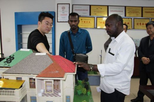 蘇丹共和國阿里董事長與雙玉防水集團達成戰略合作協議 蘇丹共和國阿里董事長與雙玉防水集團達成戰略合作協議