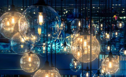 想要悶聲發財,實際上燈飾照明行業正在悄然變化 想要悶聲發財,實際上燈飾照明行業正在悄然變化