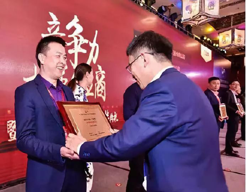 品牌發展|新多門業：鑄鋁門引領高端非標定制新風尚