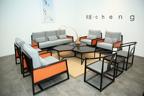 紅馬? 承器設計家居館開業儀式暨“承”系列產品分享會舉行 紅馬? 承器設計家居館開業儀式暨“承”系列產品分享會舉行