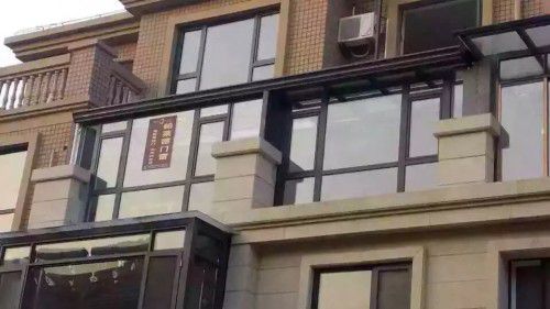 冬天待在陽光房太幸福了,了解下帕萊德高端陽光房定制 冬天待在陽光房太幸福了,了解下帕萊德高端陽光房定制