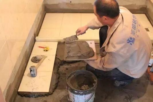 裝修知識：瓷磚的鋪貼方式，選擇對的把家裝修好