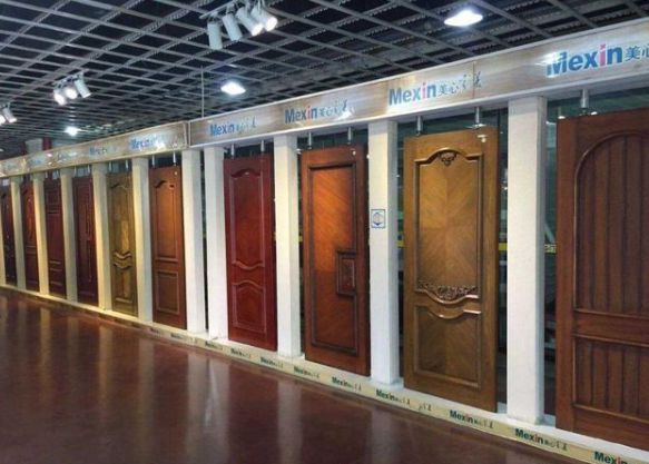 買木門的那些事，品牌門業(yè)VS雜牌門業(yè)，質(zhì)量價錢哪個優(yōu)先?