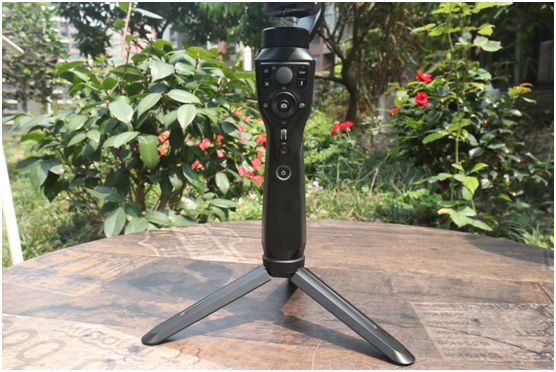 自媒體短視頻拍攝神器——奧川SMART S1手機穩定器全面評測 自媒體短視頻拍攝神器——奧川SMART S1手機穩定器全面評測